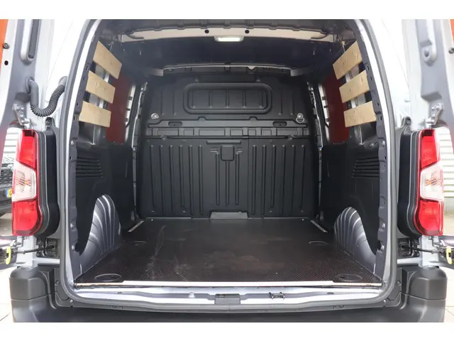Toyota pro-ace