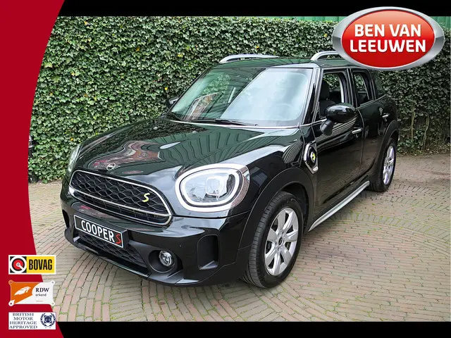 MINI Countryman 1.5 Cooper SE ALL4 Essential LCI met Adap.cruise, DAB, A.cam, El.stoel, 17"