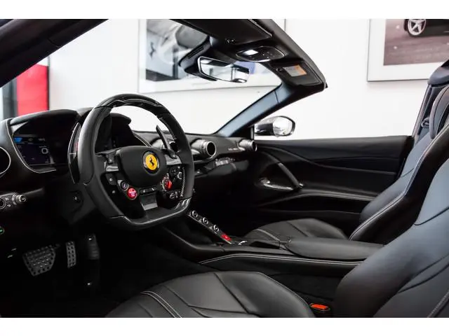 Ferrari 812 GTS