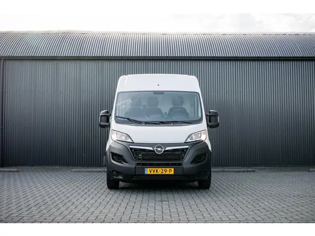 Opel Movano L2H2 | 140PK | 3-Zits | Camera | Carplay | Cruise | Climate | Trekhaak
