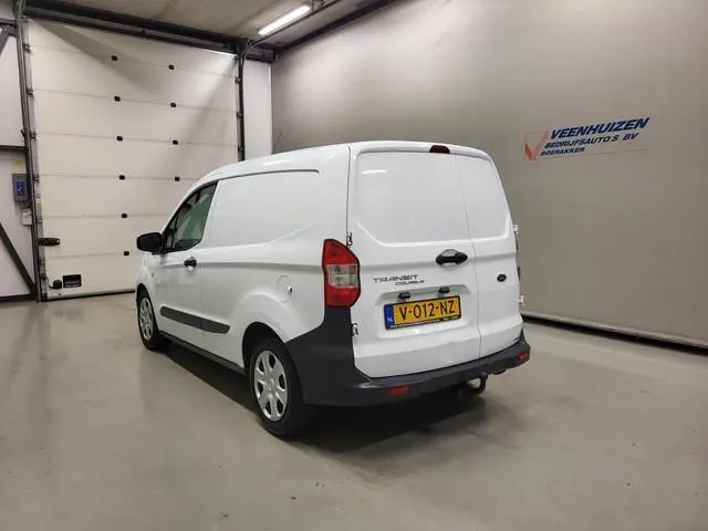 Ford Transit Courier