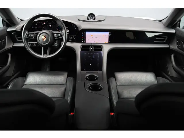 Porsche Taycan Sport Turismo 79 kWh | Achterasbesturing | Luchtvering | Sport-Chrono | ACC | Panoram...