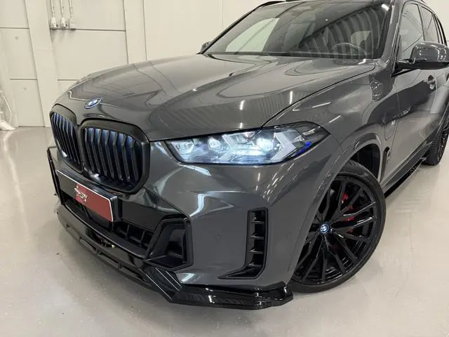 BMW X5 xDrive50e M-Sport DRAVITGRAU/PANO/22"/M-SPORTSTOELEN/SKY-LOUNGE/MASSAGE+VENTILATIE/H&K/22"BLA...
