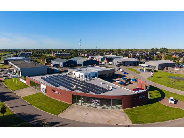 Mazda MX-5 1.5 SkyActiv-G 132PK Luxury Roadster - Lederen bekleding - Climate control - Cruise contr...