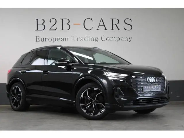 Audi Q4 e-tron 40 Competition S 77 kWh | SOH 95,9 % | S-line | Warmtepomp | ACC | Camera | Virtual |...