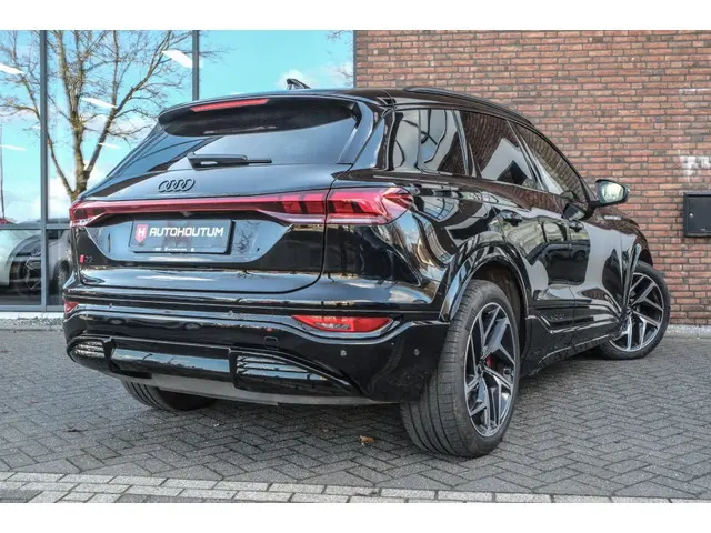 Audi Q6 e-tron quattro 388pk 100kwh | SOH 97% | Tech Pro | Luchtvering | Head-u