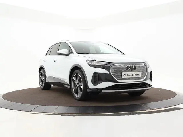 Audi Q4 e-tron 40 204pk Launch edition Advanced Plus 77 kWh · SOH 95,9% · Camera · Apple/Android Car...