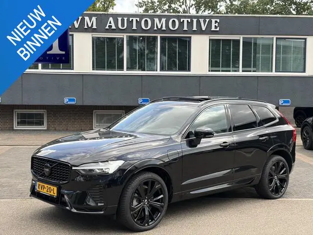Volvo XC60 2.0 T6 Plug-in hybrid AWD Plus Dark ELEKTRISCHE TREKHAAK| PANO| STOEL + STUURVERWARMING|...