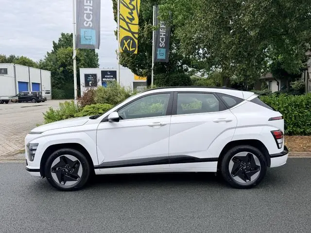 Hyundai Kona Electric Comfort 65.4 kWh 218PK LED•ACC