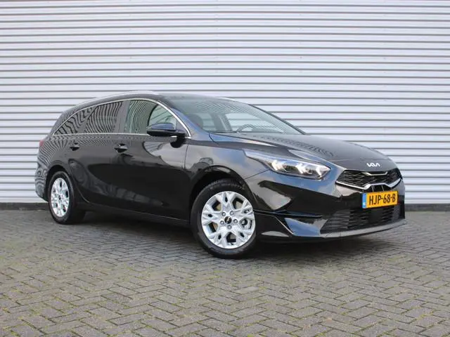 Kia Ceed Sportswagon 1.5 T-GDi DynamicPlusLine | Stoel- & stuurverwarming | Camera | Clima | Cruise...