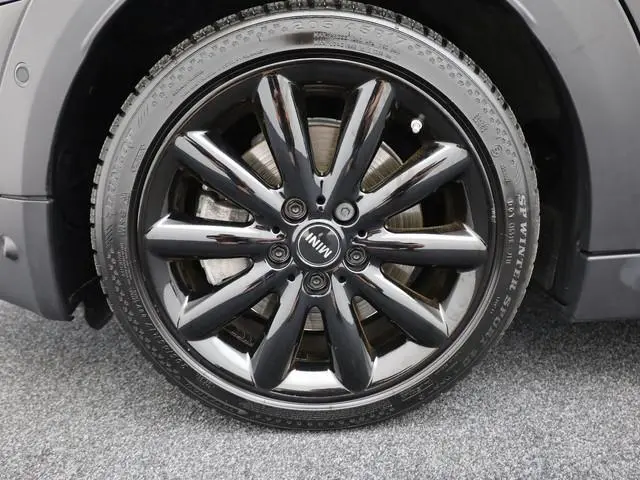 Mini Mini