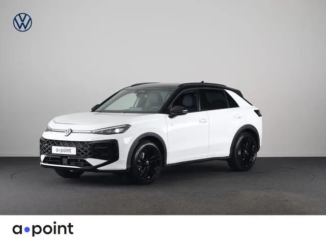 Volkswagen T-Roc R-Line First Edition 1.5 eTSI 110 kW / 150 PK SUV Panoramadak | Stoelverwarming | A...