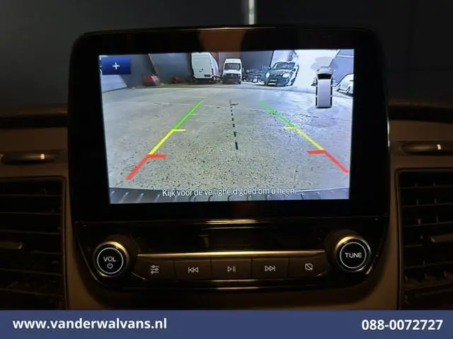 Ford Transit Custom 2.0 TDCI L2H1 Euro6 Airco | Camera | Navigatie | Apple Carplay | Cruisecontrol |...