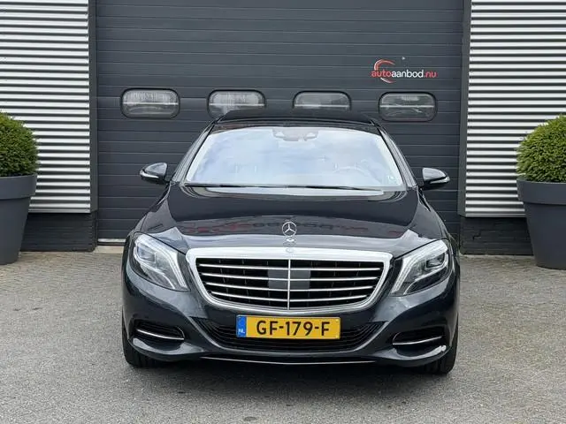 Mercedes-Benz S-Klasse