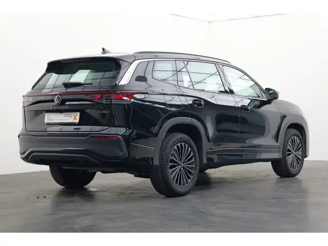 Volkswagen Tayron 1.5 eHybrid Life Edition | Trekhaak | Winterpakket | 18" Licht metaal