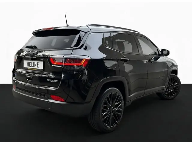Jeep Compass 4xe 190 Plug-in Hybrid Electric Night Eagle AUT. LEDER/NAVI/CAMERA