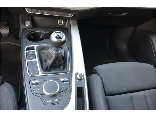 Audi A4 Avant 1.4 TFSI Design Pro Line 17" Alu, 55.700km!