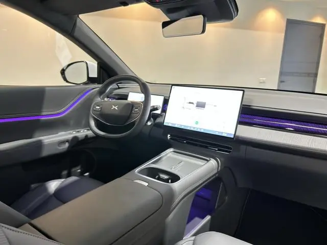 XPENG G6