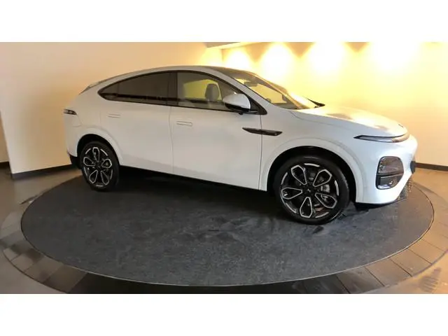 XPENG G6