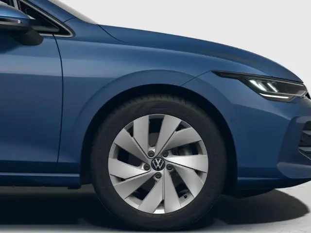 Volkswagen Golf Life Edition 1.5 eHybrid 204 PK 6 versn. DSG · Achteruitrijcamera · Draadloze telefo...