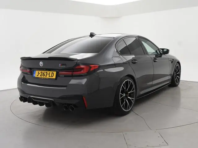 BMW 5-serie M5 COMPETITION 740 PK FACELIFT 2021 MODEL ORIGINEEL NEDERLANDS *UNIEKE M5*