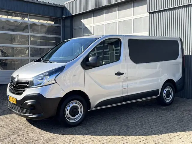 Renault Trafic 1.6 dCi T27 L1H1 BTW VRIJ!! Airco Cruise controle telefoonverbinding Navigatiesysteem...