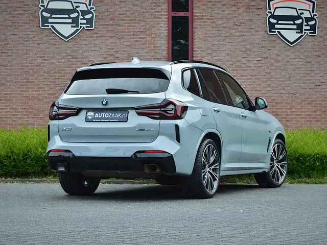BMW X3 xDrive30e High Executive M Sport Pano | Trekhaak | Laser