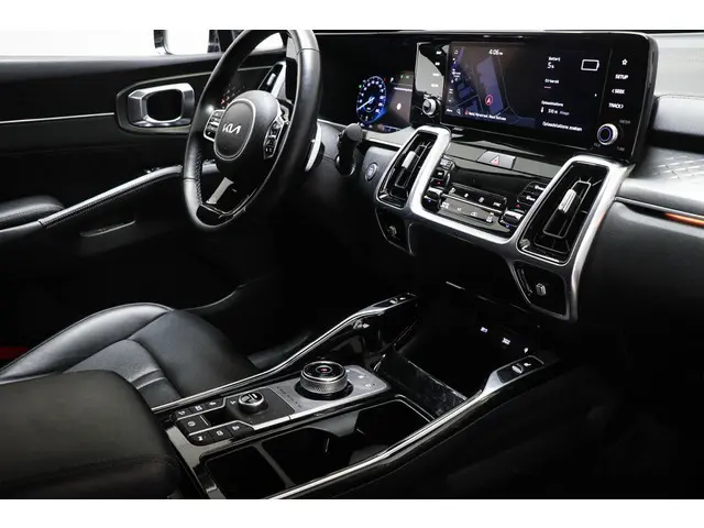 Kia Sorento 1.6 T-GDI Plug-in Hybrid 4WD DynamicPlusLine 7p. | LEDER | CAMERA