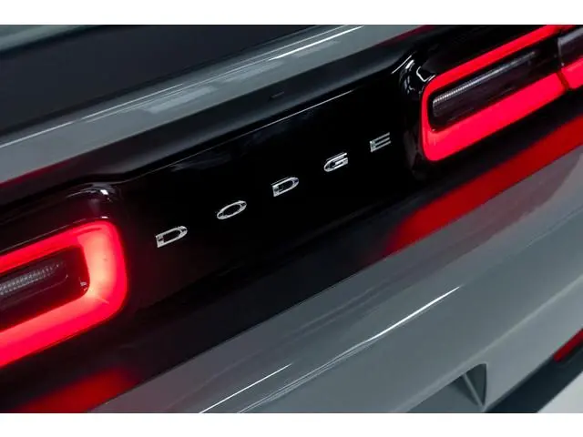 Dodge Challenger