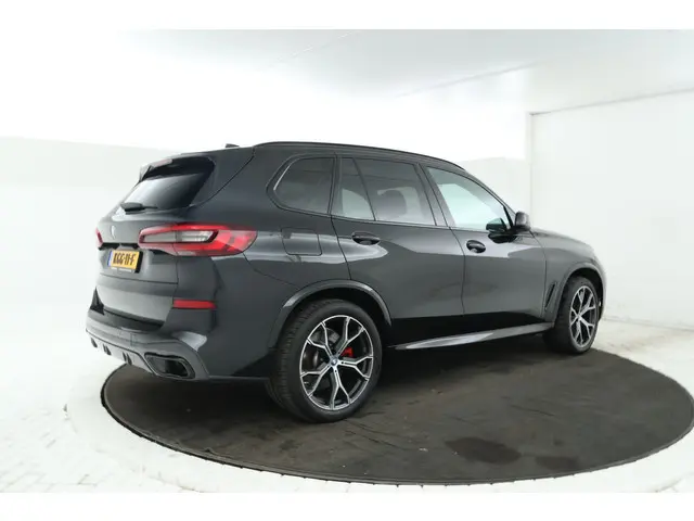 BMW X5 xDrive45e Executive Panorama Dak, Automaat, M-Sport!