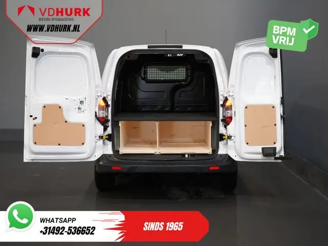 Ford Transit Courier