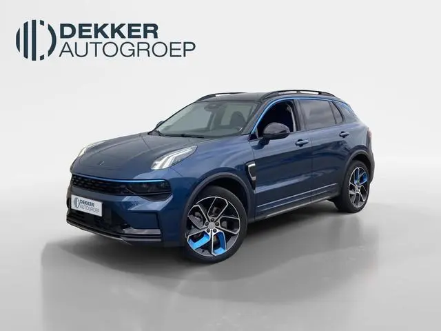 Lynk & Co 01