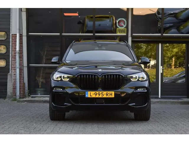 BMW X5 M50i M-Sport Pano Laser Skylounge HK 360Camera