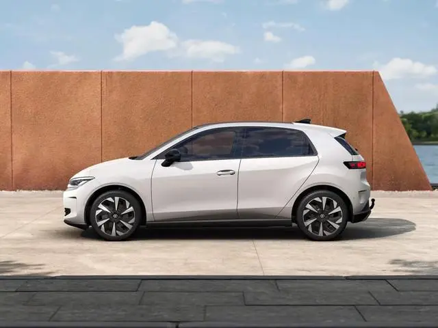Volkswagen ID. Polo Style First Edition 52 kWh accu, 155 kW / 211 PK H Achteruitrijcamera | Carplay