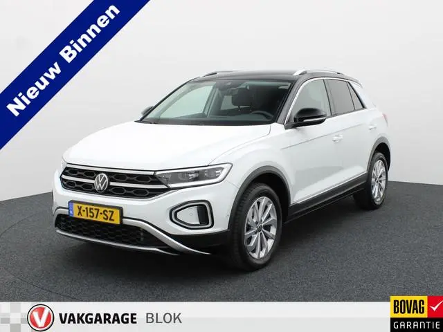 Volkswagen T-Roc 1.5 TSI Style | IQ Light | Camera | Stoelverw. | Prijs Rijklaar!!