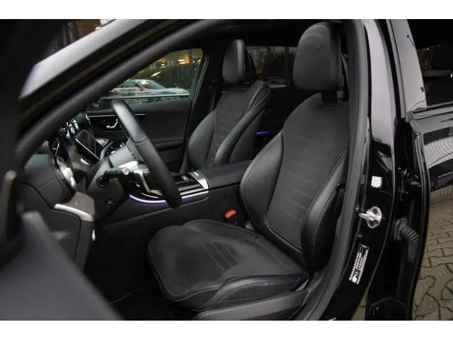 Mercedes-Benz C-klasse Estate 200 Launch Edition AMG Line , Panoramadak, Burmester , 3D-Camera, Sfee...