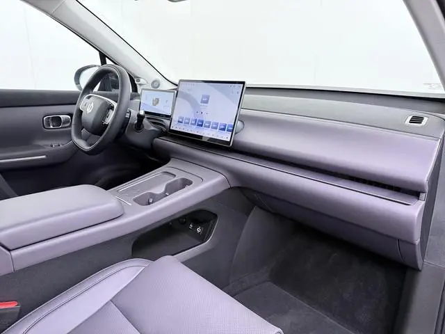 Leapmotor C10