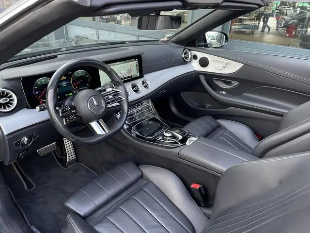 Mercedes-Benz E-klasse Cabrio 200 AMG Line | LEDER | HEAD UP | CAMERA