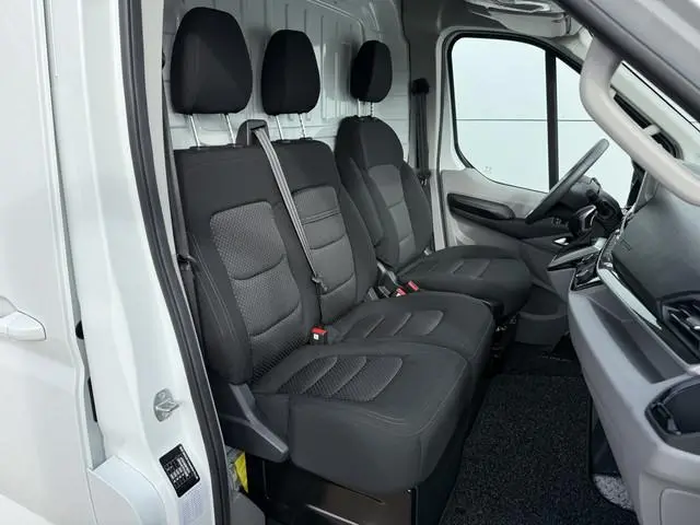 Maxus eDeliver9