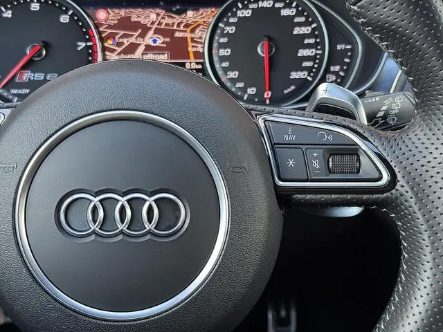 Audi RS6