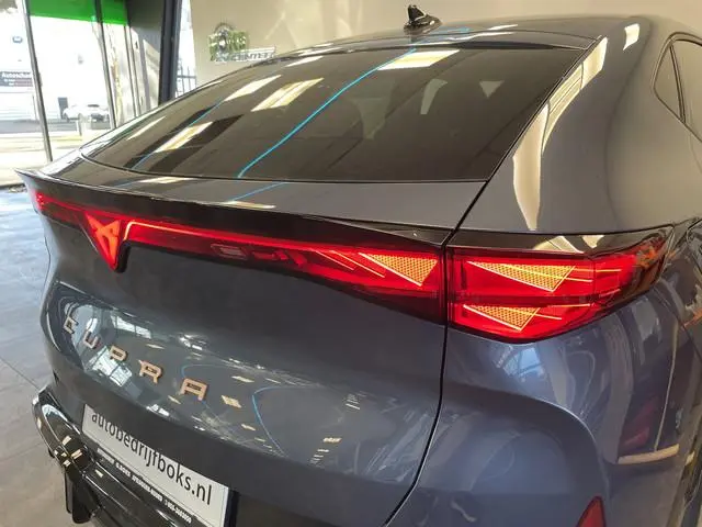 Cupra Tavascan