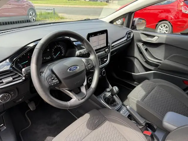 Ford Fiesta 1.0 EcoBoost 125 pk Hybrid Titanium Apple Carplay/ Android Auto - Winter Pack - Cruise C...