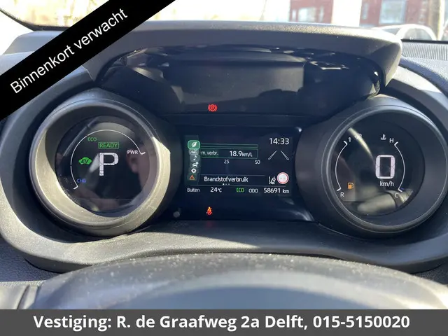Toyota Yaris 1.5 Hybrid Dynamic | Apple Carplay & AndroidAUTO | Camera | Adaptieve Cruise Control |