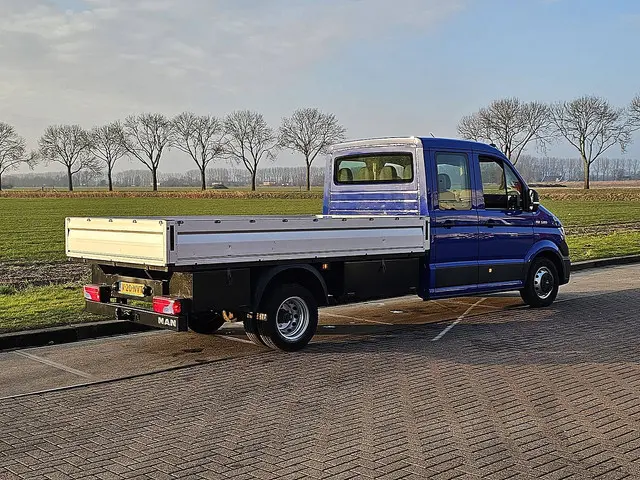 M.A.N. TGE 3.180 open laadbak dub cab