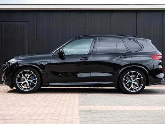 BMW X5 xDrive45e High Executive M-pakket | Individual Volleder | Softclose | Panoramadak | Elek trek...