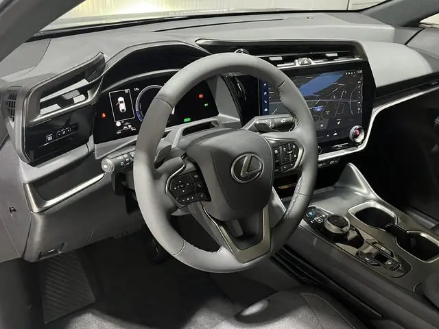 Lexus RZ