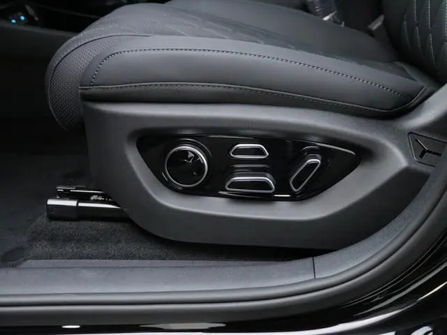 BYD SEALION