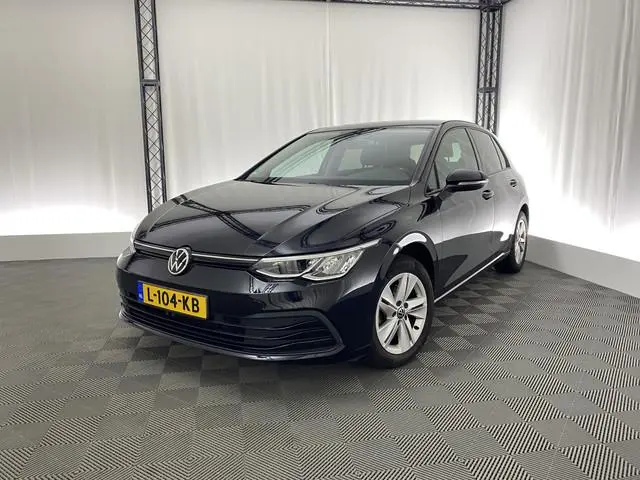 Volkswagen Golf 1.5 TSI Style | Apple carplay | Virtual cockpit | Navi | Trekhaak | LED | Stoel- en...