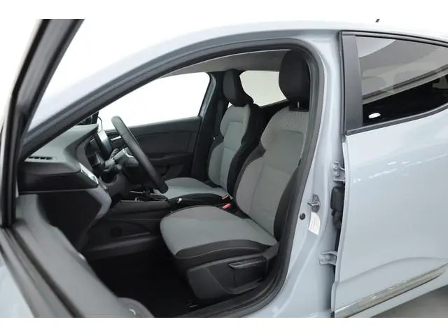 Renault Clio 1.0 TCe 90 GPF evolution | Rijklaar! | Cruise Control | Camera | PDC A | All Season | A...