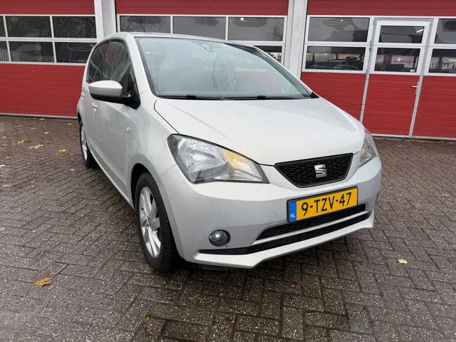 SEAT Mii 1.0 60 PK | Sport Dynamic | Stoelverwarming |